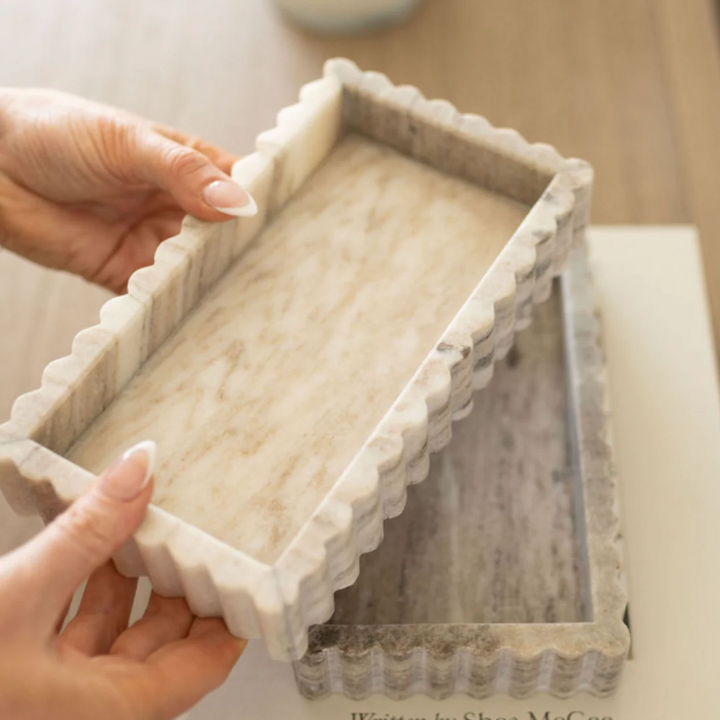 Blond Genius - Beige Fluted Marble Bridge Tray