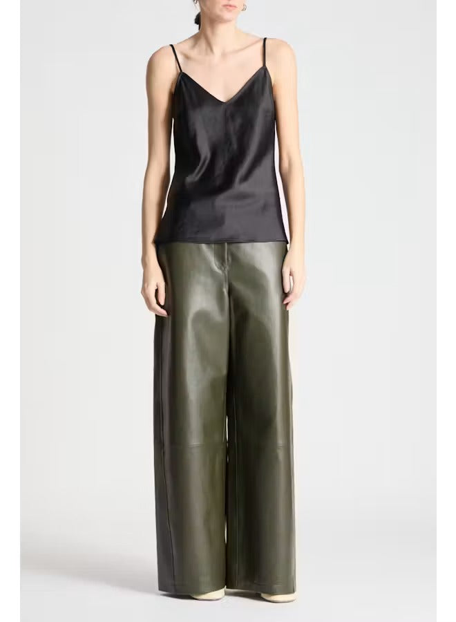 Saint Art New York - Finn Cami in Black