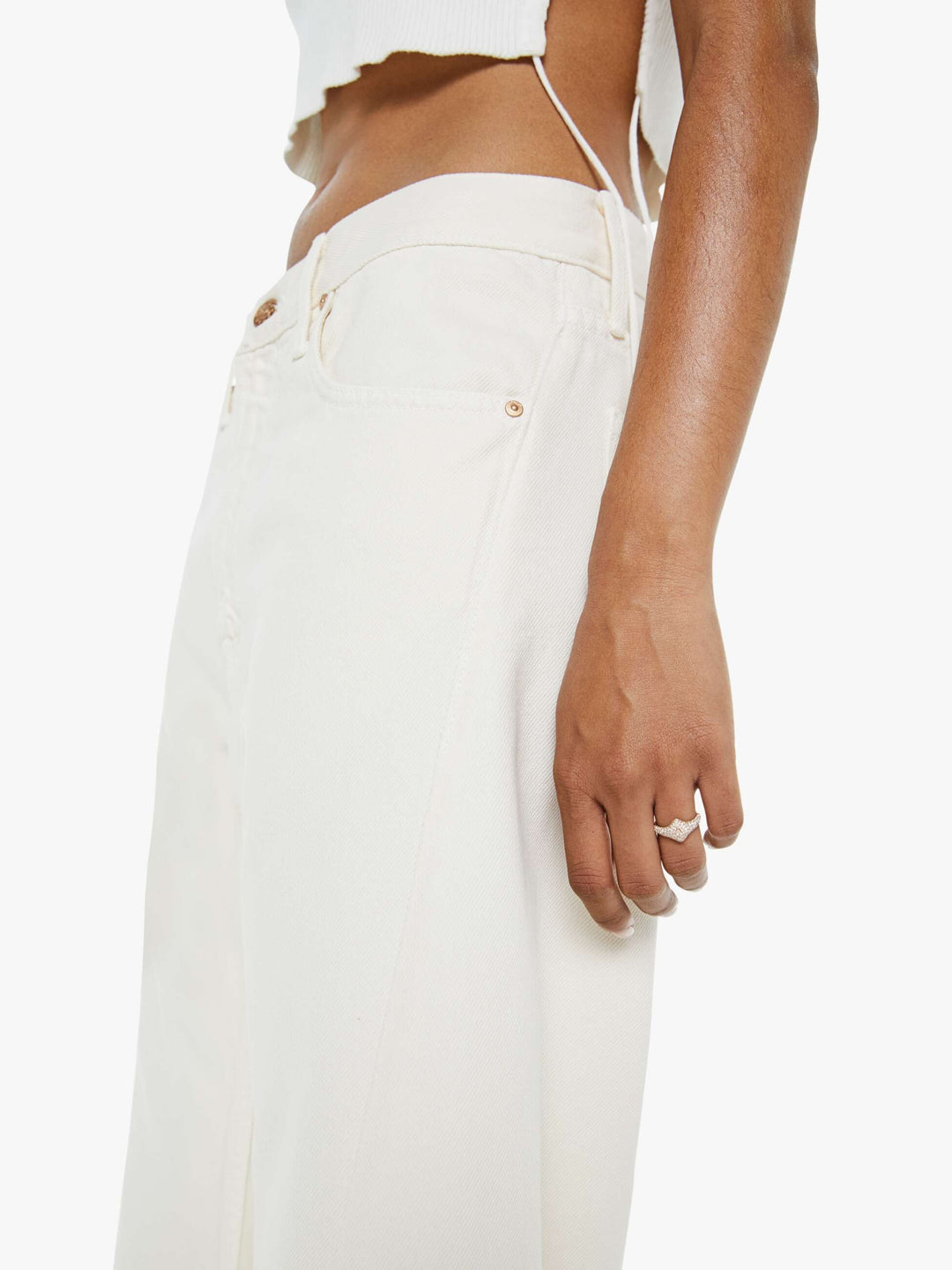 MOTHER - Lil Lemon Twist Sneak in Natural Jeans