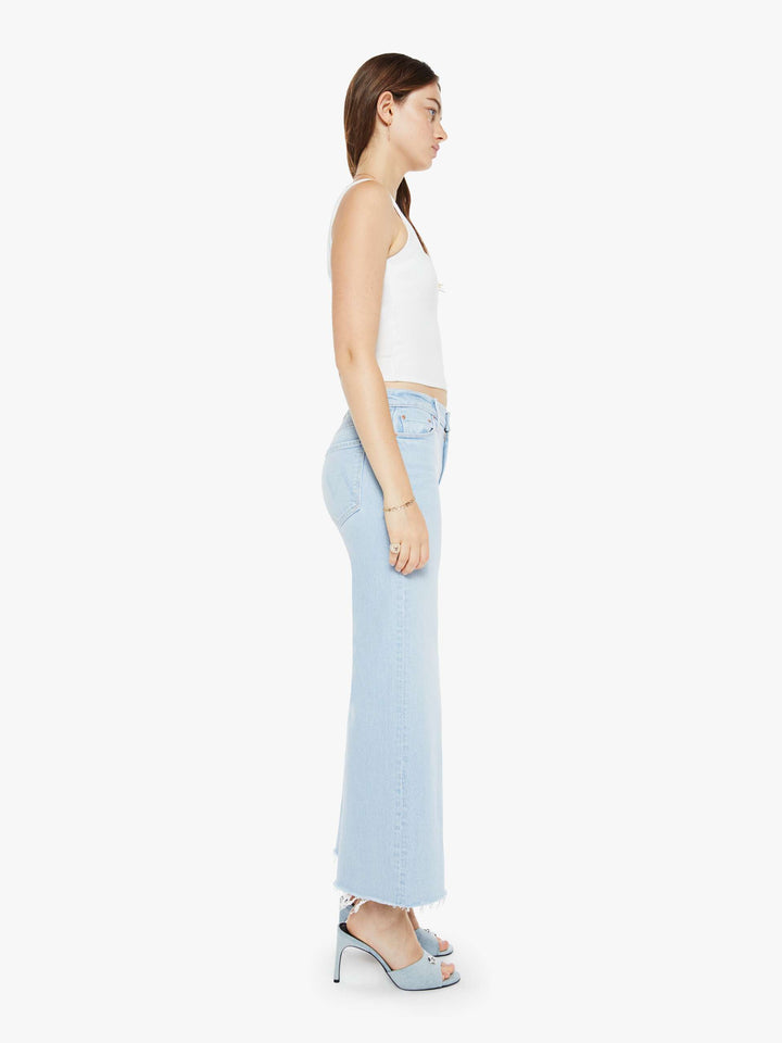 MOTHER - The Twister Ankle Fray in Cowabunga Jeans