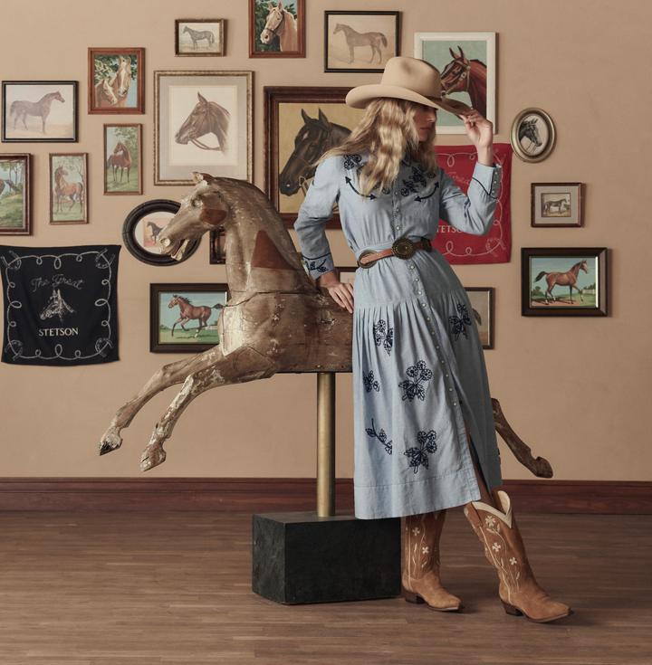 THE GREAT X STETSON - The Tooled Leather Concho Belt in Cognac with Brass Belt