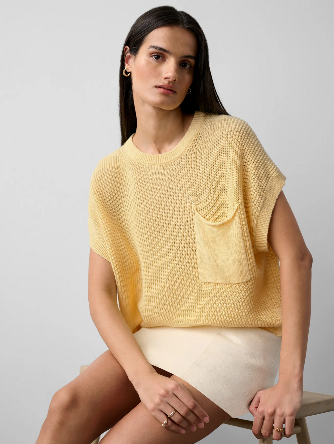 White + Warren - Linen Cotton Blend Pocket T-shirt in Buttermilk