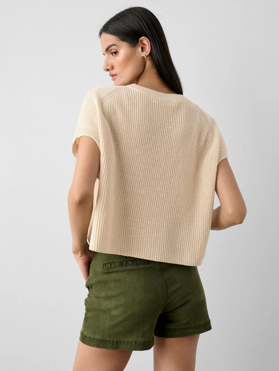 White + Warren - Linen Cotton Blend Pocket T-shirt in Ecru