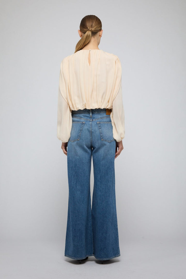 SIMKHAI - Fridal Top in Oyster