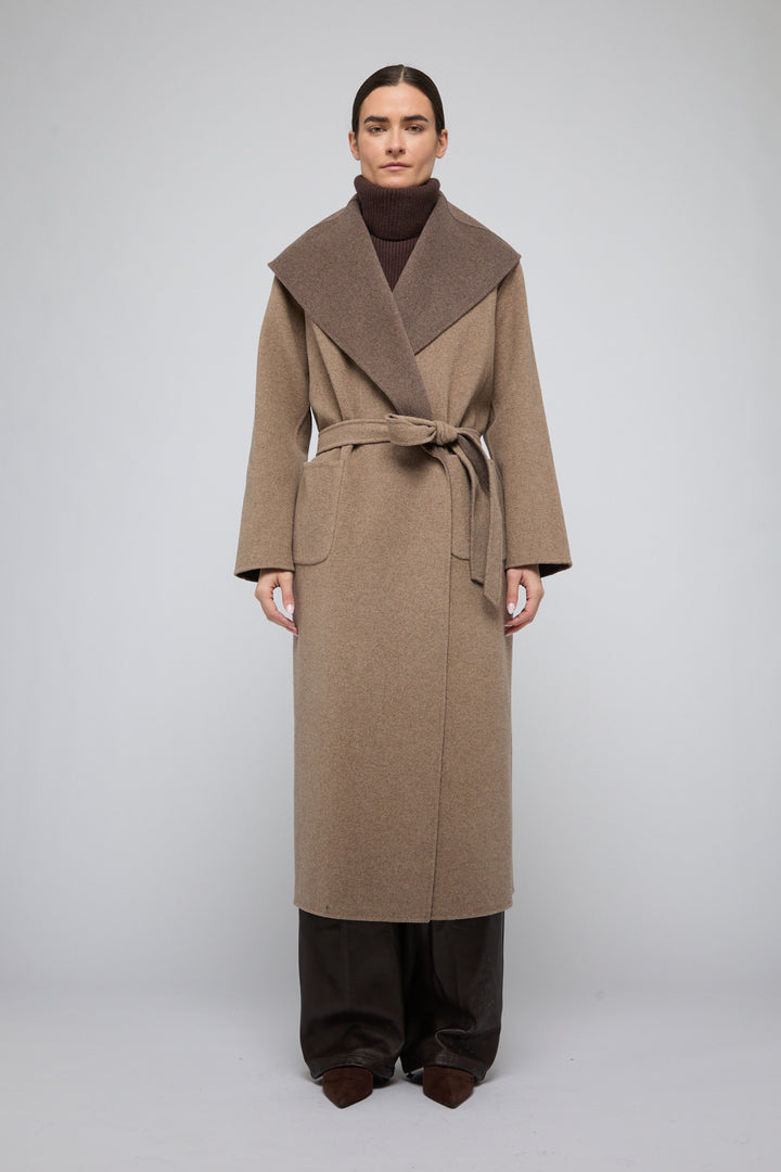 SIMKHAI - Allura Reversible Belted Coat in Mushroom