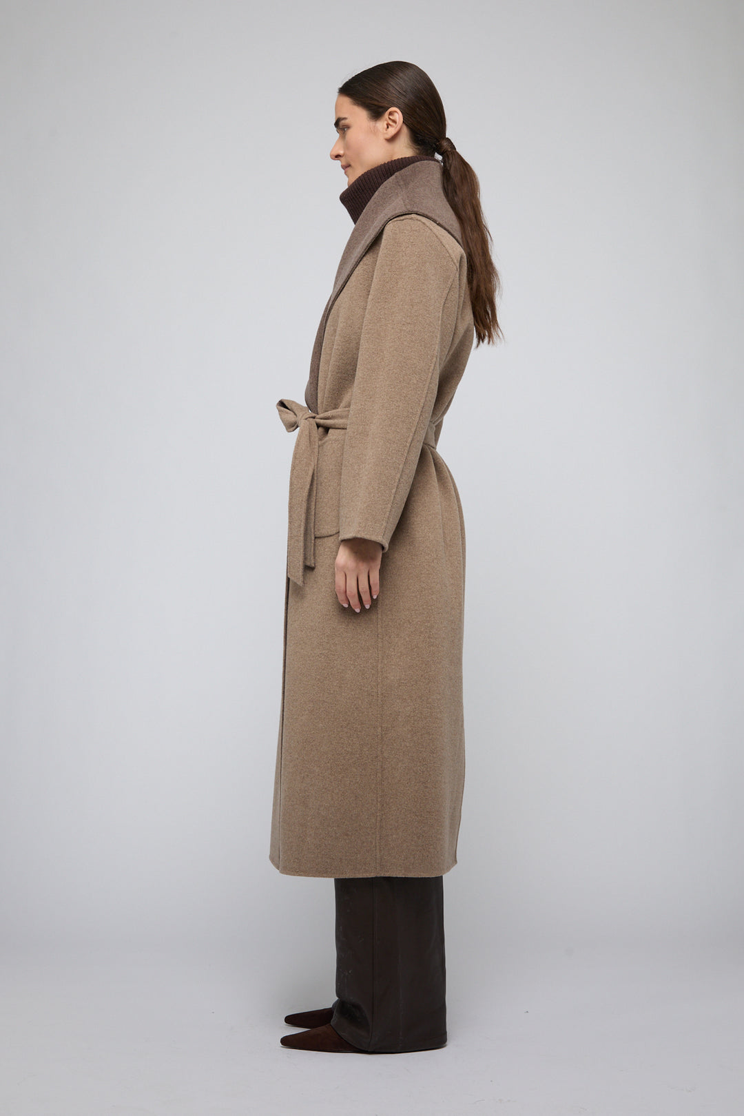 SIMKHAI - Allura Reversible Belted Coat in Mushroom