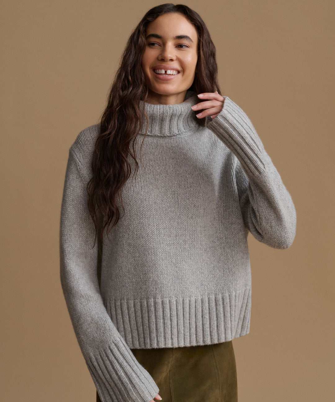 JENNI KAYNE - Cropped Cashmere Jet Turtleneck in Grey