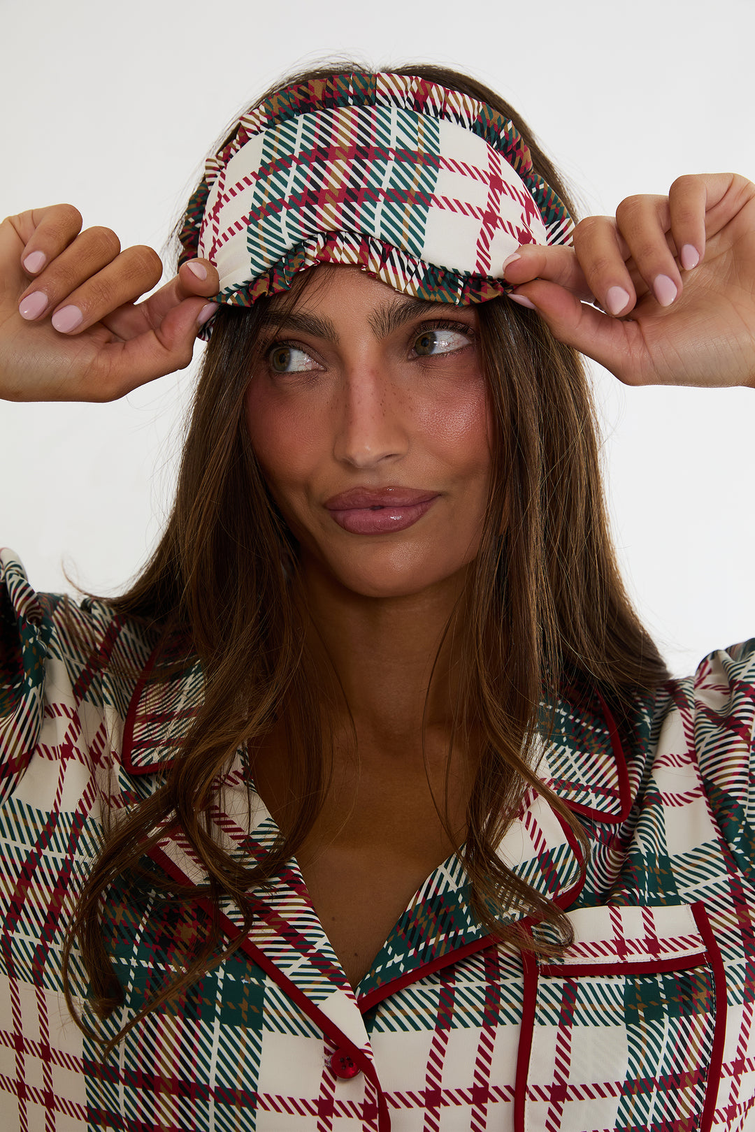 BEACH RIOT - Eye Mask in Frosted Pine Plaid