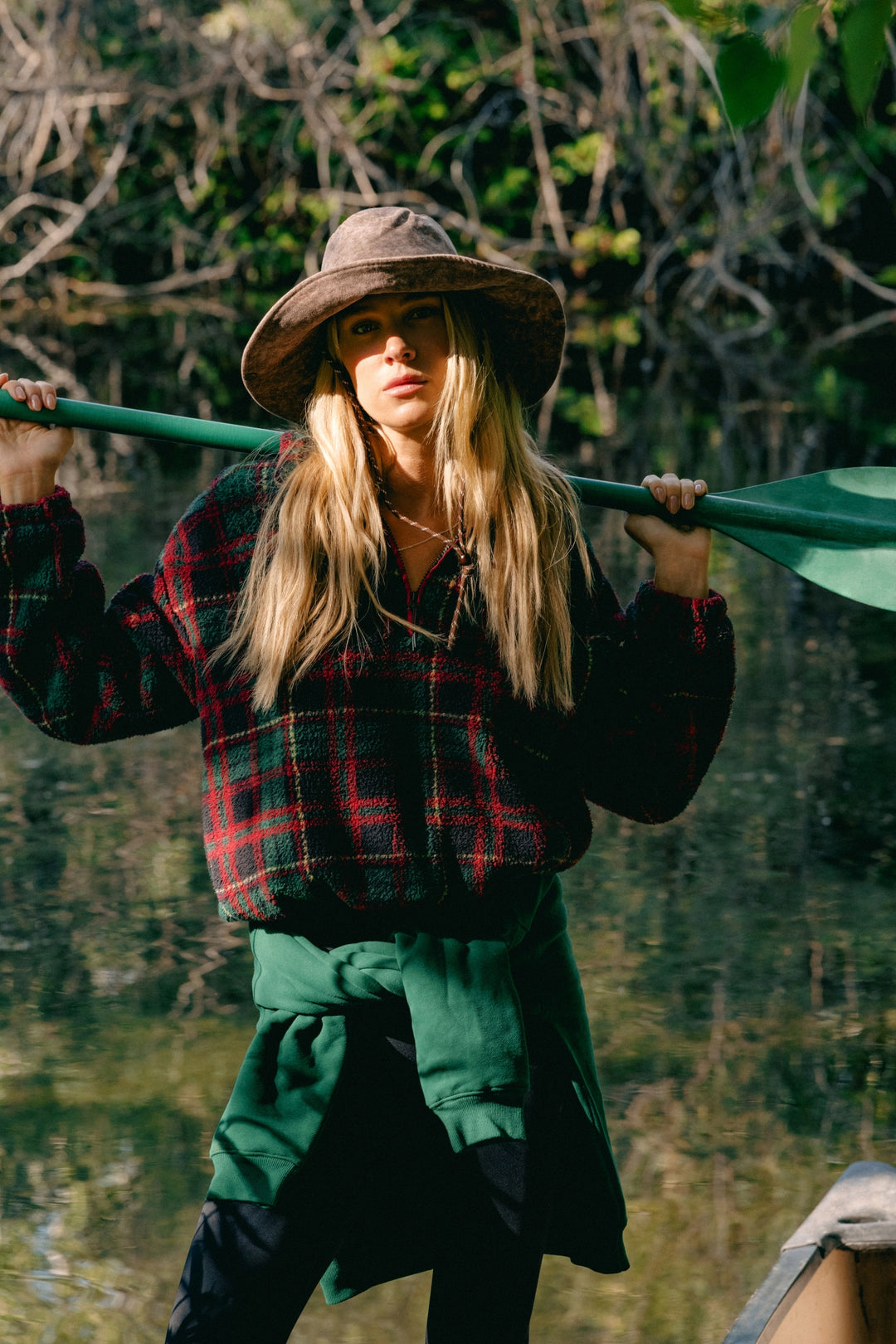 BEACH RIOT - Leona Sherpa Top in Pine Hollow Plaid