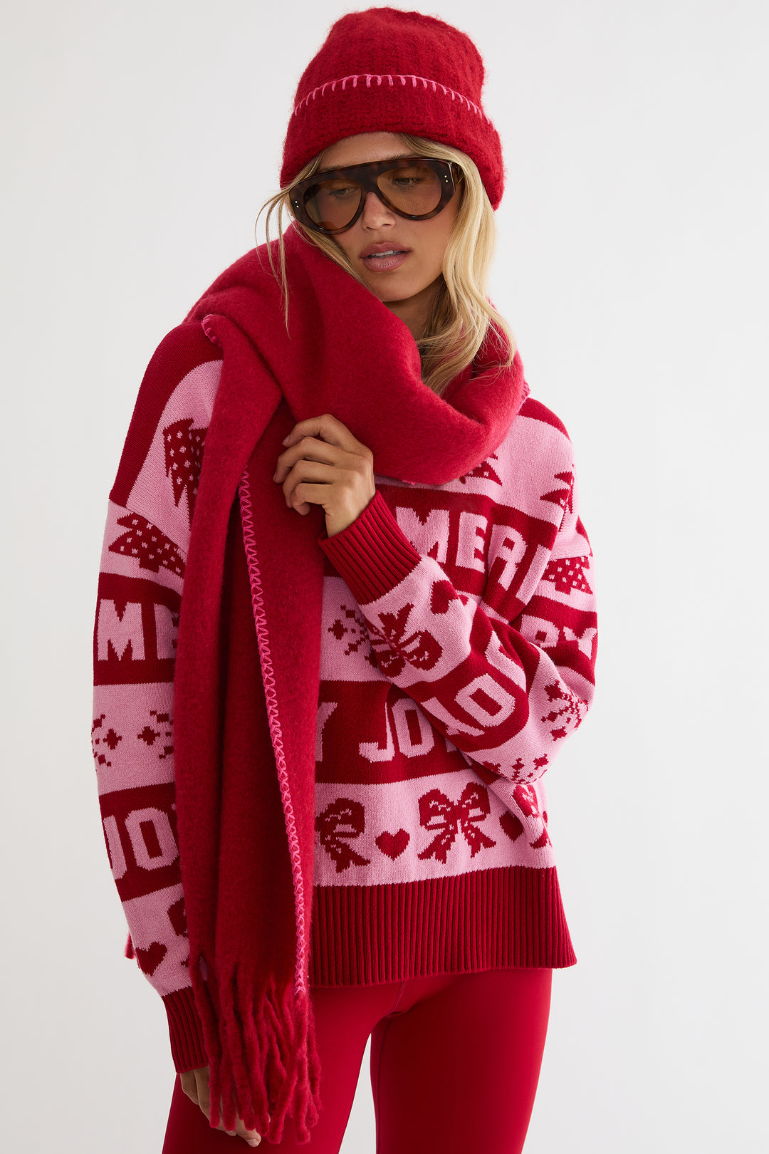 BEACH RIOT - Beanie in Crimson Pop