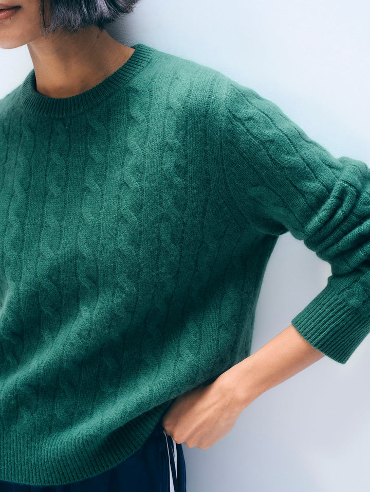 WHITE & WARREN - Cashmere Varsity Cable Crewneck in Ivy Green Sweaters