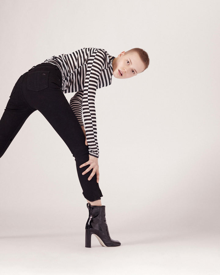 Rag & Bone - 10 Inch Capri in Black Hampton