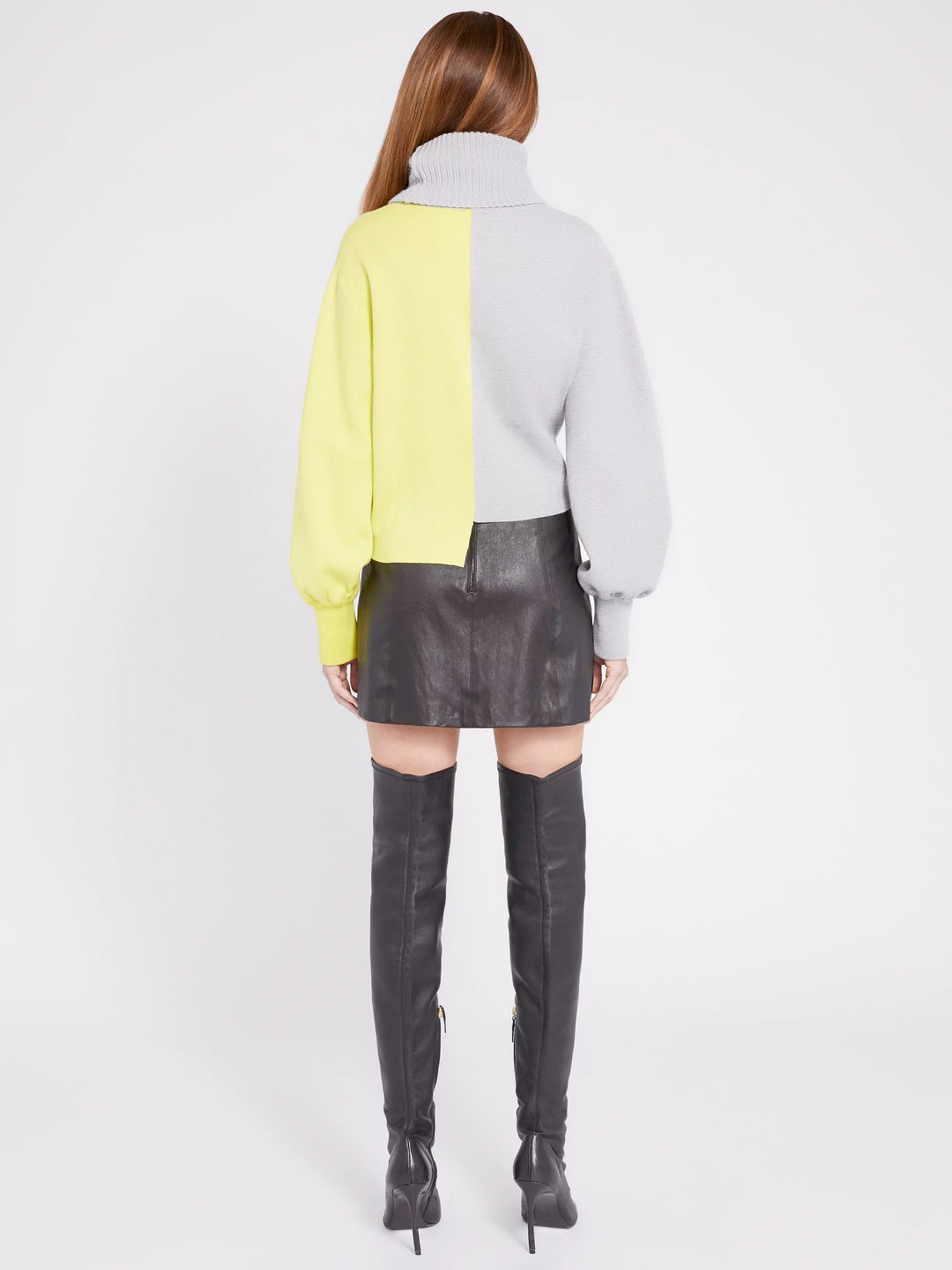 Alice + Olivia - Spencer Colorblock Turtleneck Sweater in Light Heather Grey/Sunny Lime