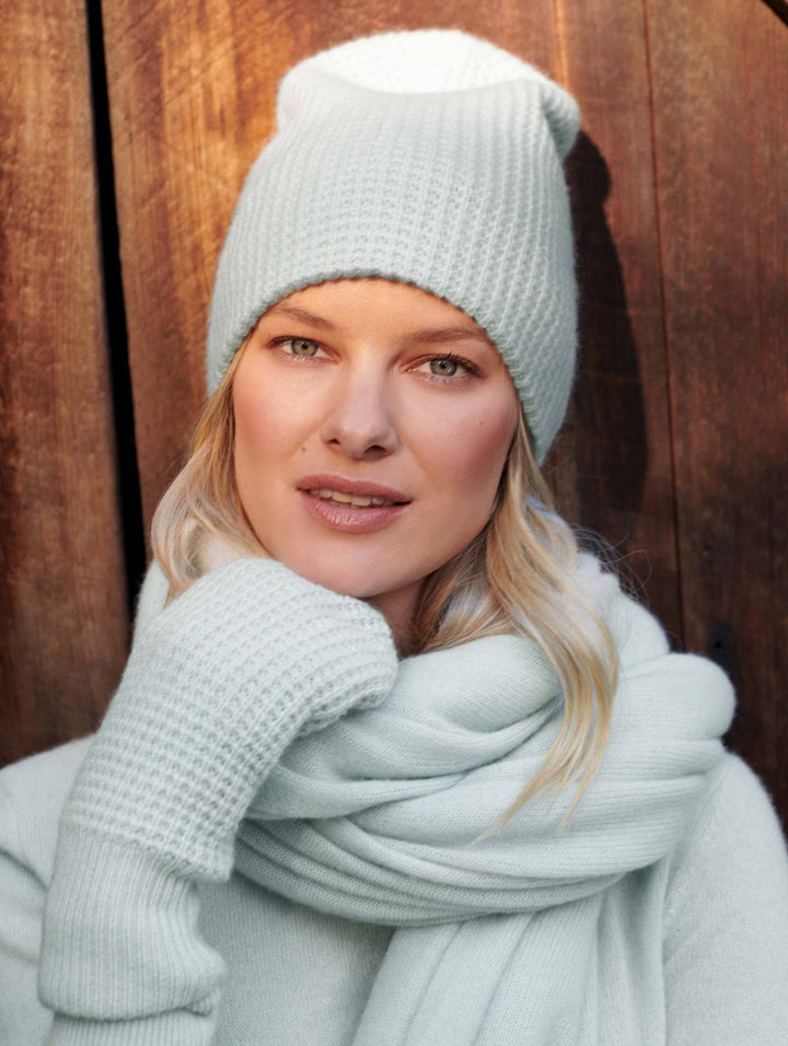 White + Warren - Cashmere Thermal Mittens in Daylight Blue