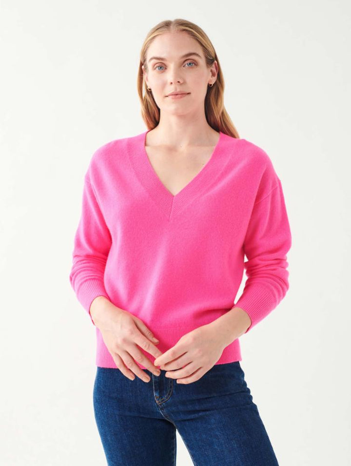 White + Warren - Cashmere Long Sleeve V Neck in Neon Pink Sunrise