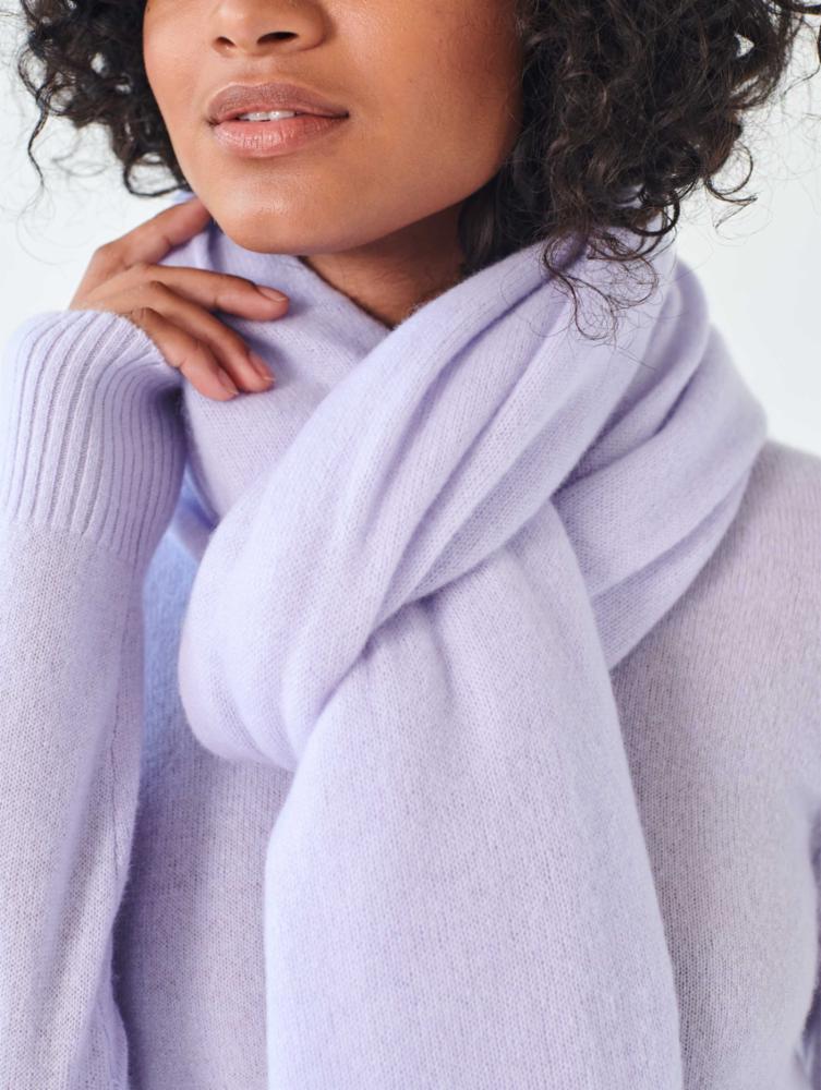 White + Warren - Cashmere Scarf in Lilac Chalk
