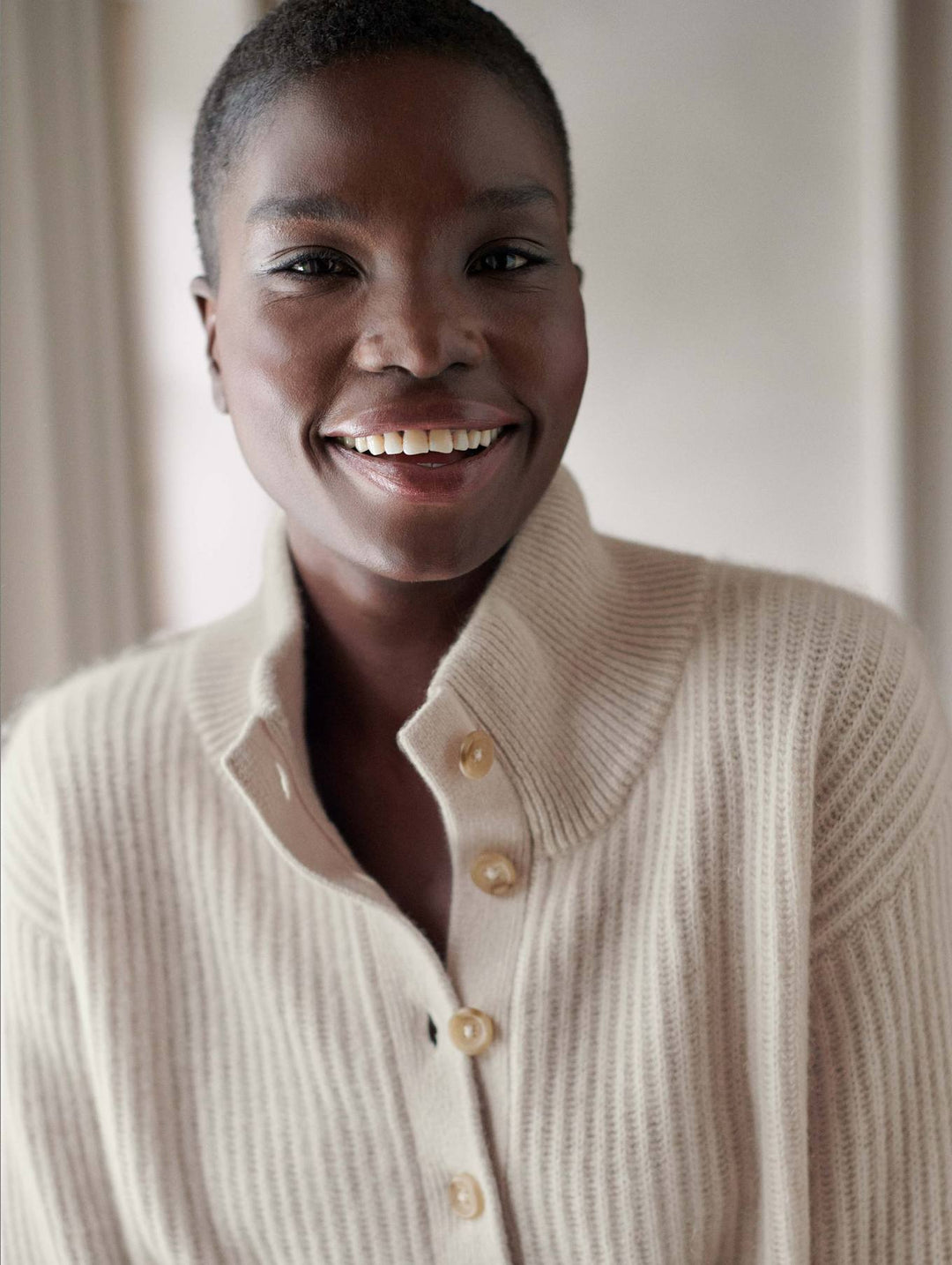 White + Warren - Cashmere Ribbed Button Standneck in Moonstone
