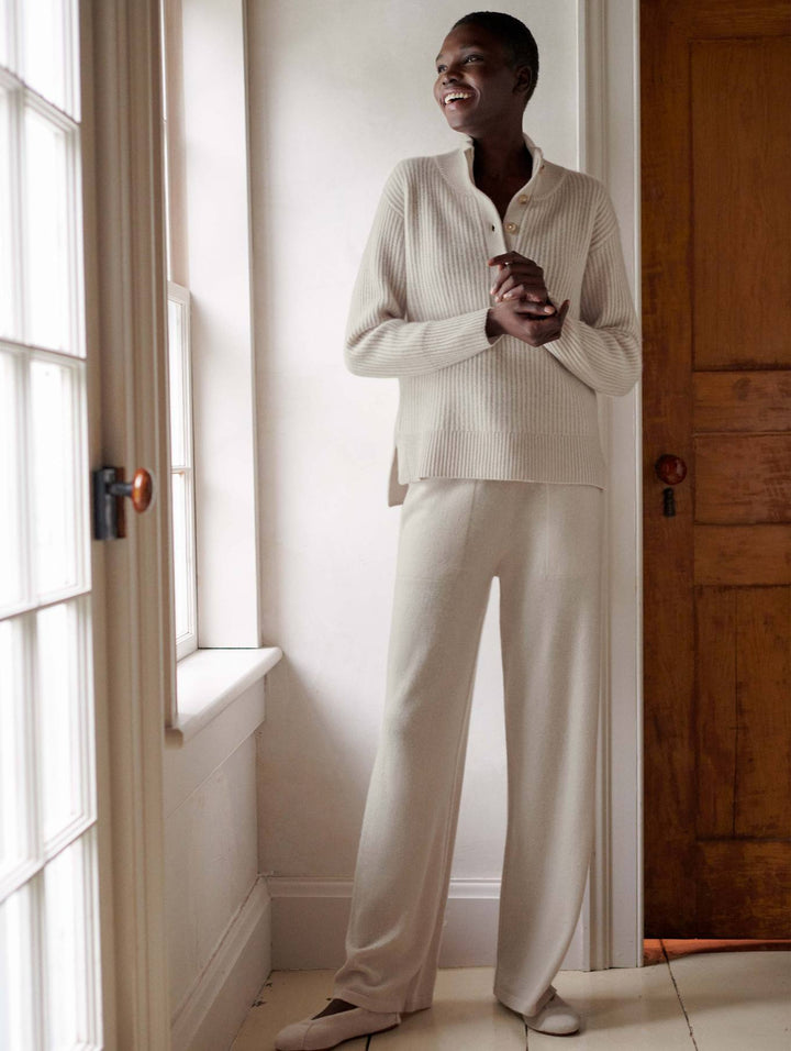 White + Warren - Cashmere Ribbed Button Standneck in Moonstone