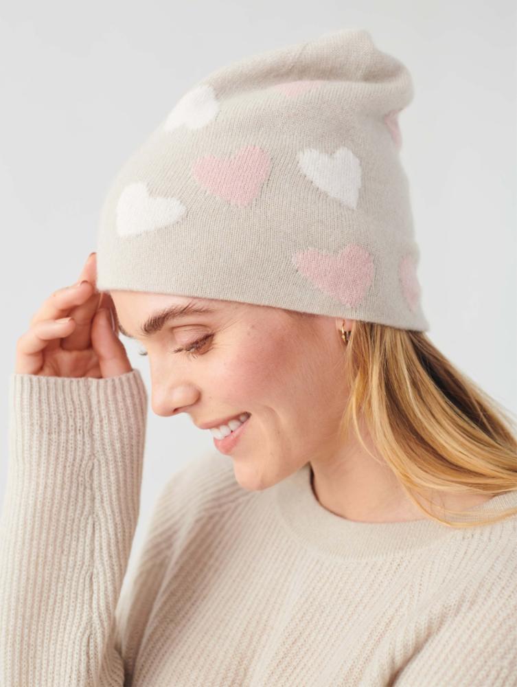 White + Warren - Cashmere Heart Intarsia Beanie in Moonstone Combo
