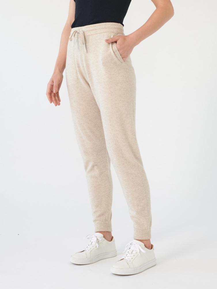 White + Warren - Cashmere Blend Rib Trim Jogger in Sand Heather