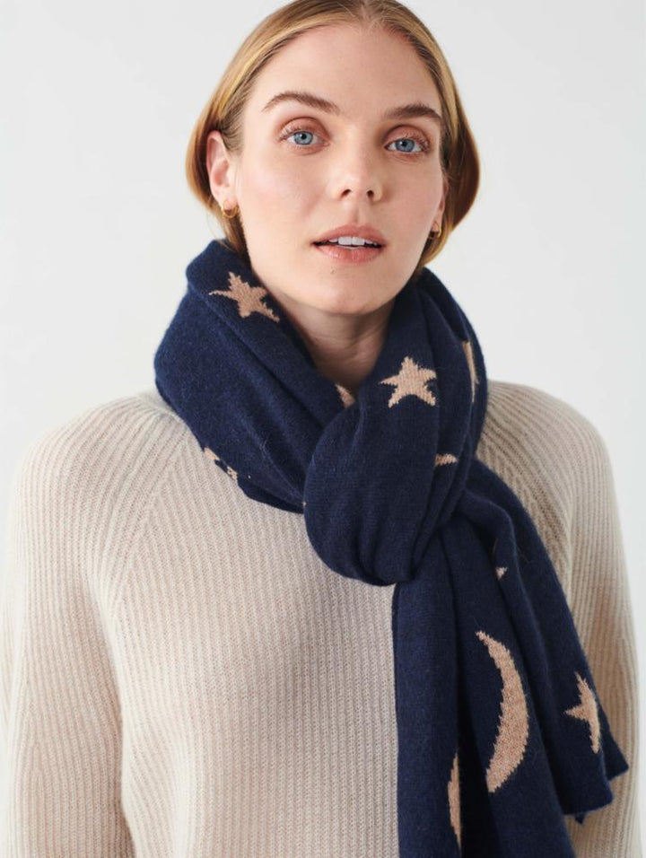 White + Warren - Cashmere New Moon Intarsia Scarf in Deep Navy/Camel