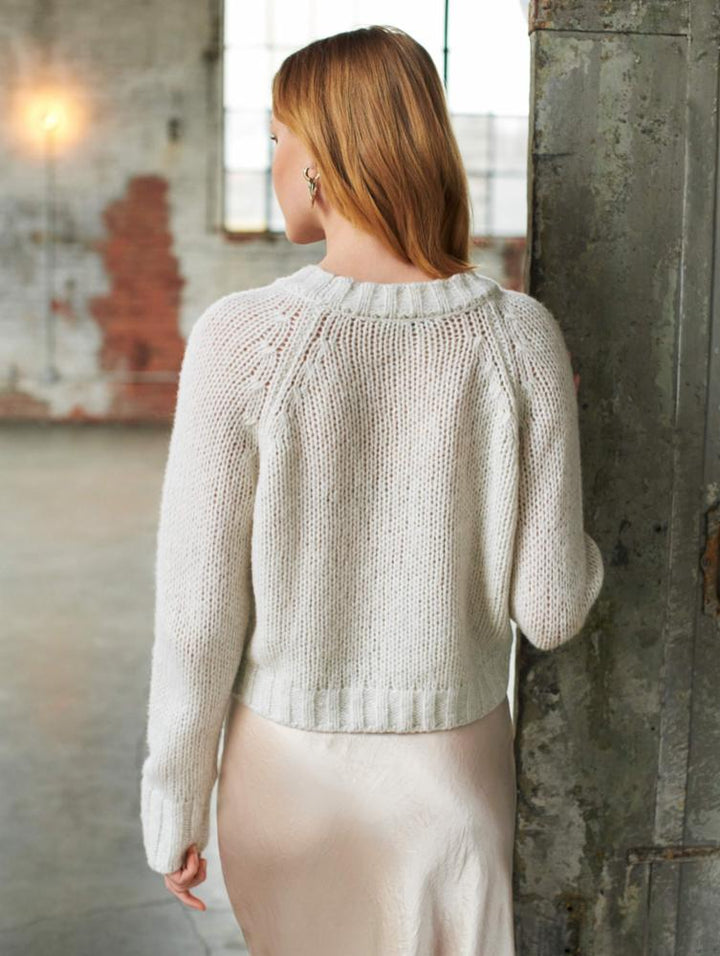 White + Warren - Lofty Cashmere Silk V Neck Cardigan in Light Grey Marl