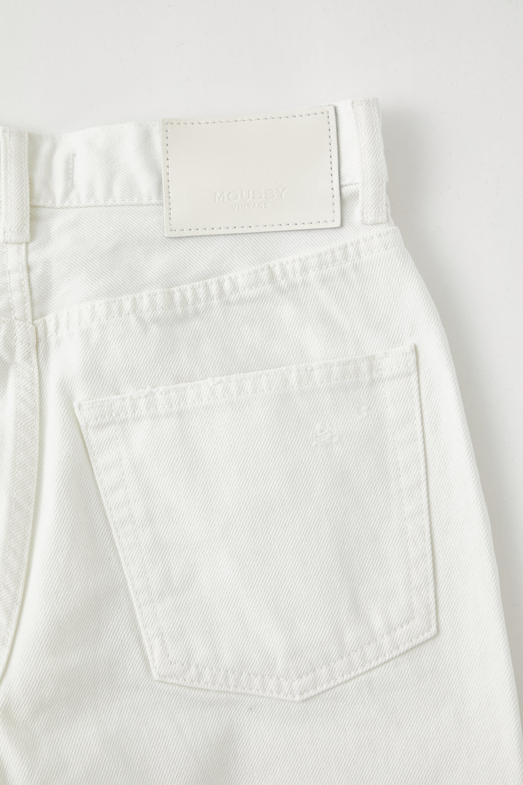 Moussy - MV Jesup Straight-HI in White