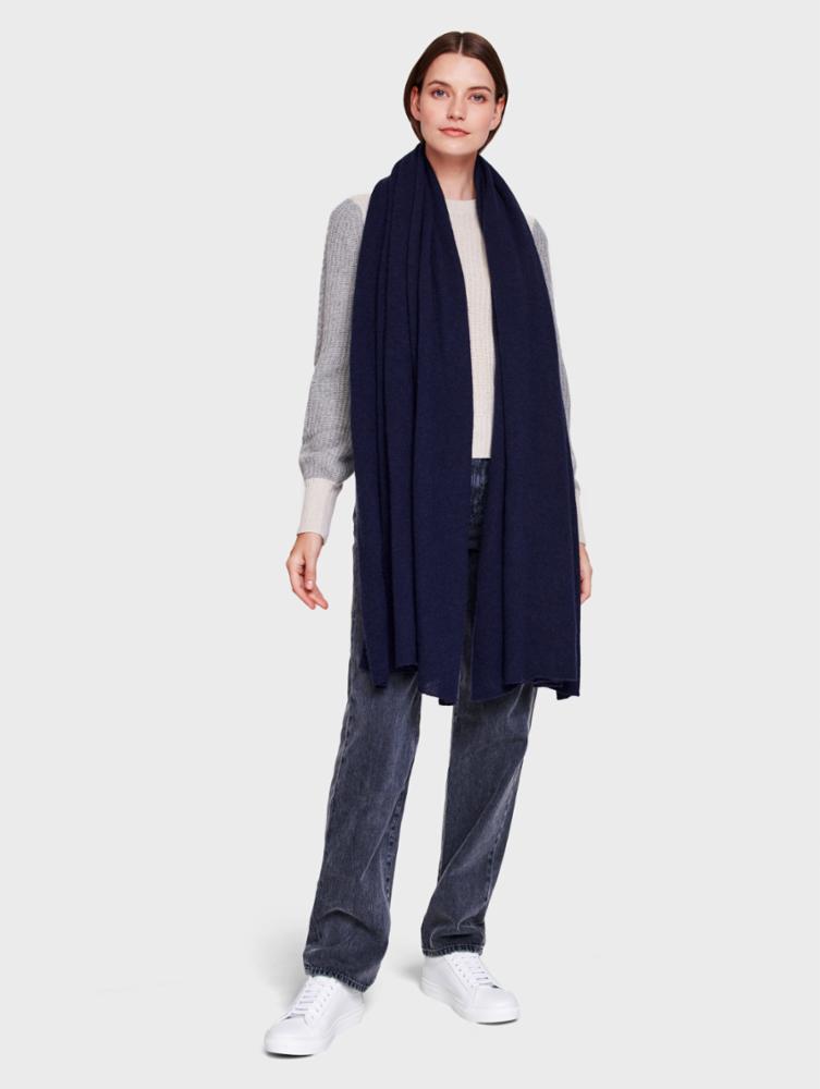 White + Warren - Travel Wrap in Deep Navy