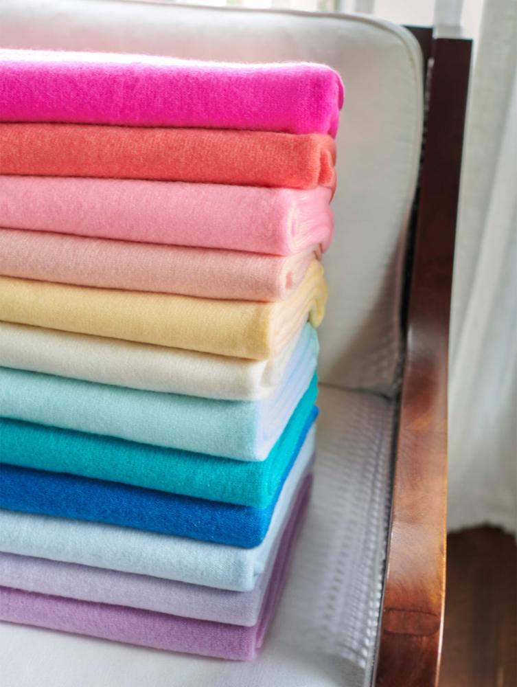 White + Warren - Cashmere Travel Wrap in Celestial Blue