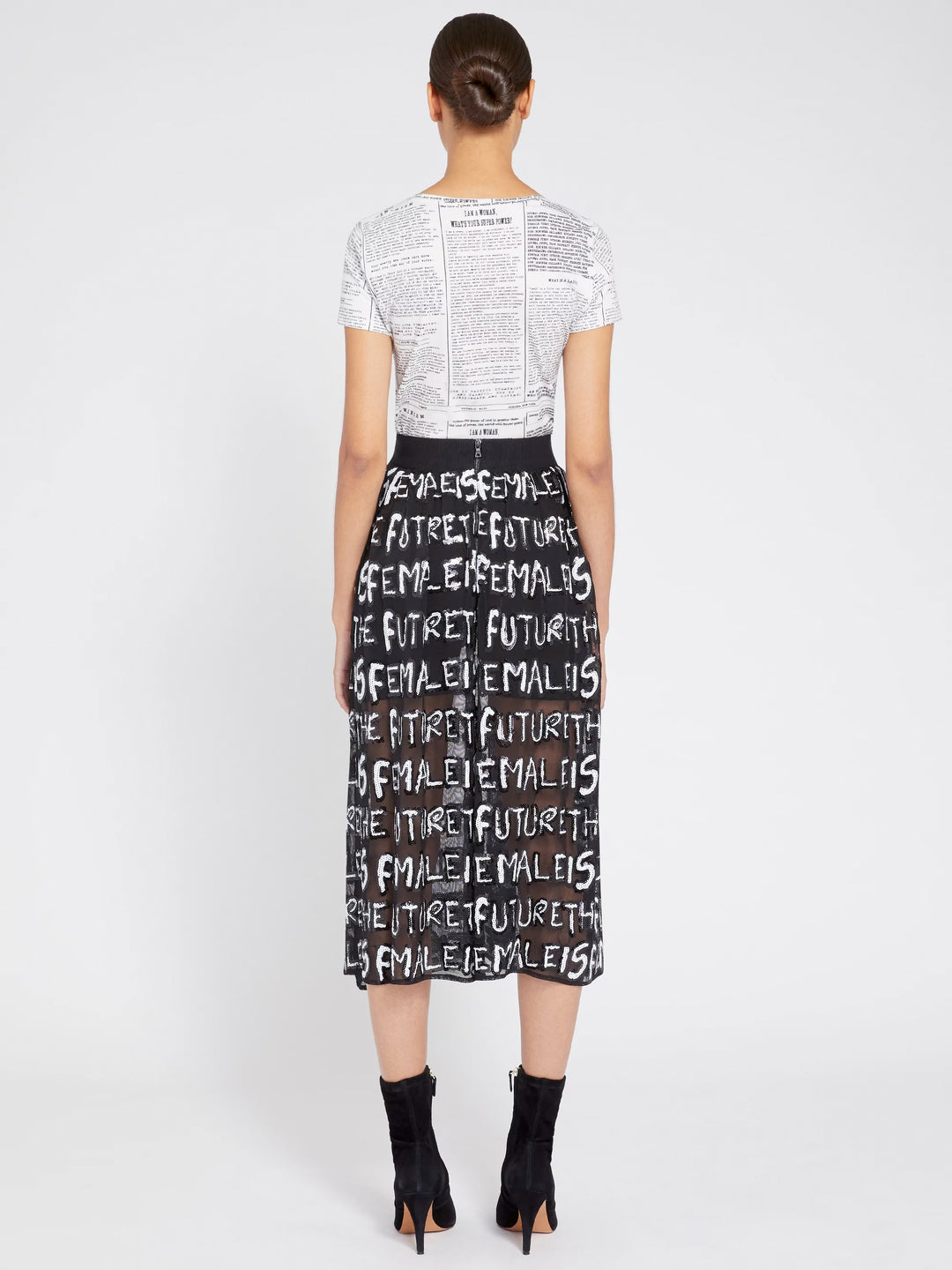 Alice + Olivia  - Levon Sequin Feminist Midi Skirt w Biker Shorts in Black/White