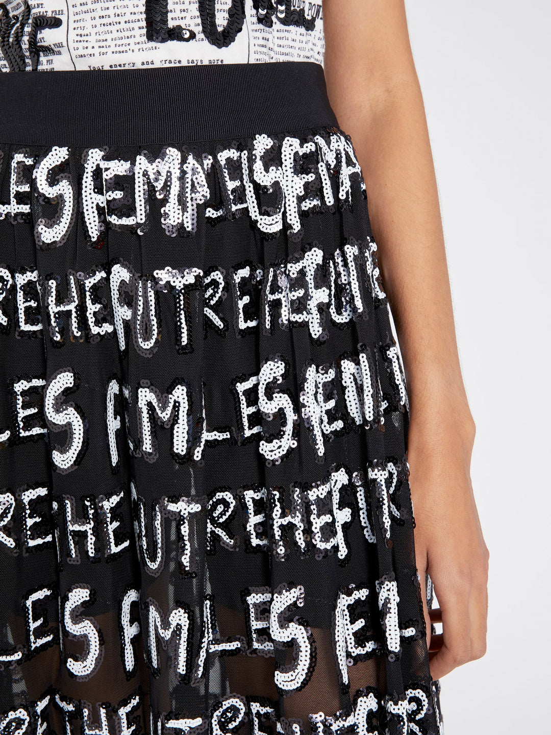 Alice + Olivia  - Levon Sequin Feminist Midi Skirt w Biker Shorts in Black/White