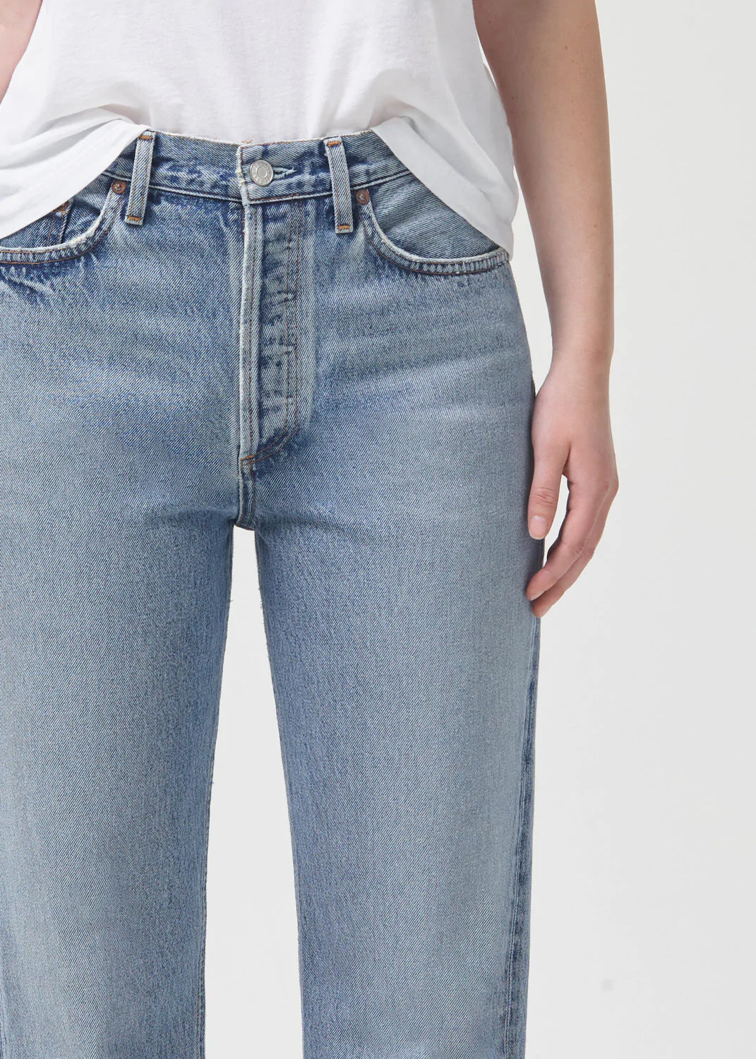 AGoldE - Lana Mid Rise Vintage Straight in Sway