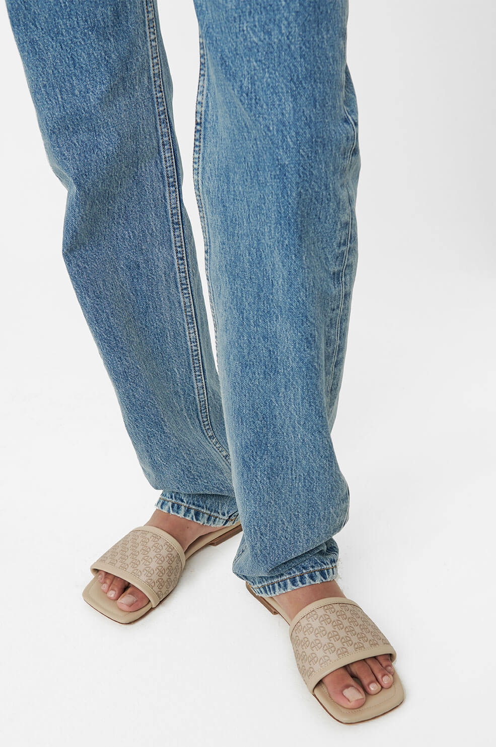 Anine Bing - Ria Slides in Beige Monogram Print