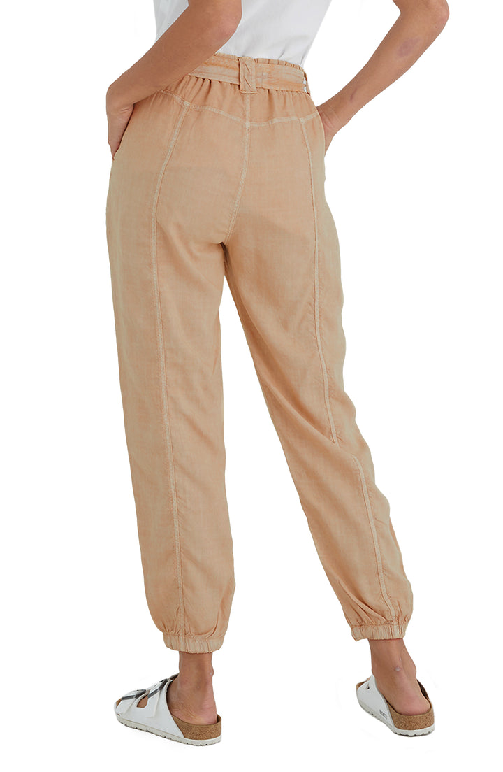 Bella Dahl - Seamed Jogger in Warm Honey