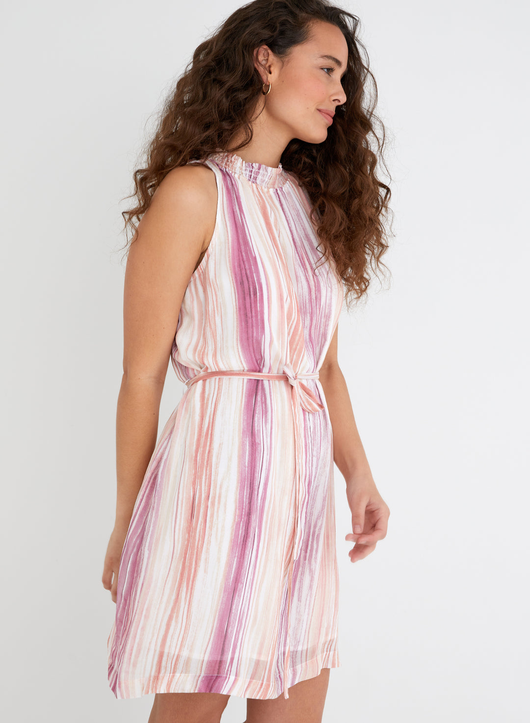 Bella Dahl - Smocked Collar Belted Dress in Sunset Waves Print