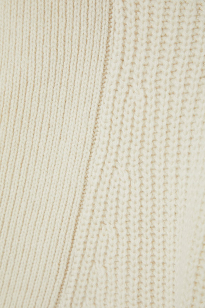 Moussy Denim - MV Short Knit Cardigan in Off White