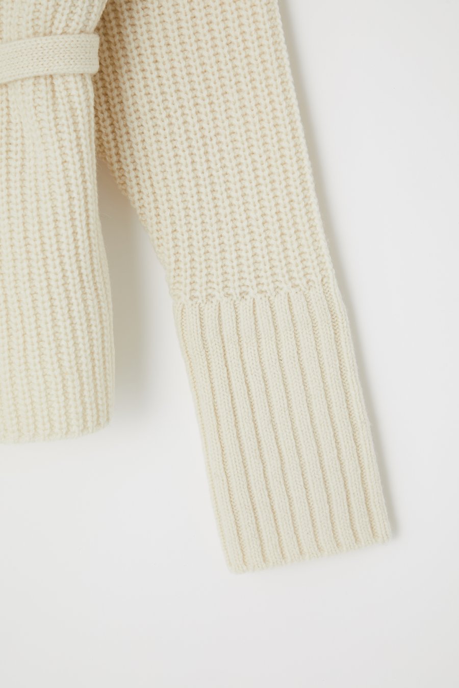 Moussy Denim - MV Short Knit Cardigan in Off White