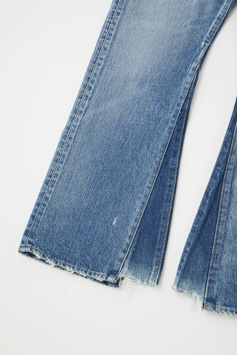 Moussy - MV Saint Charles Remake Flare in Blue