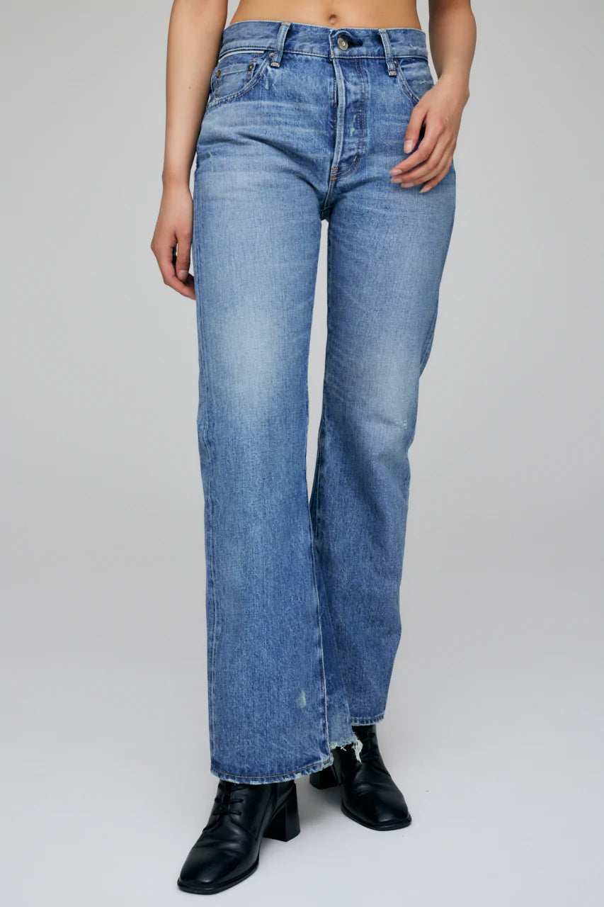 Moussy - MV Saint Charles Remake Flare in Blue