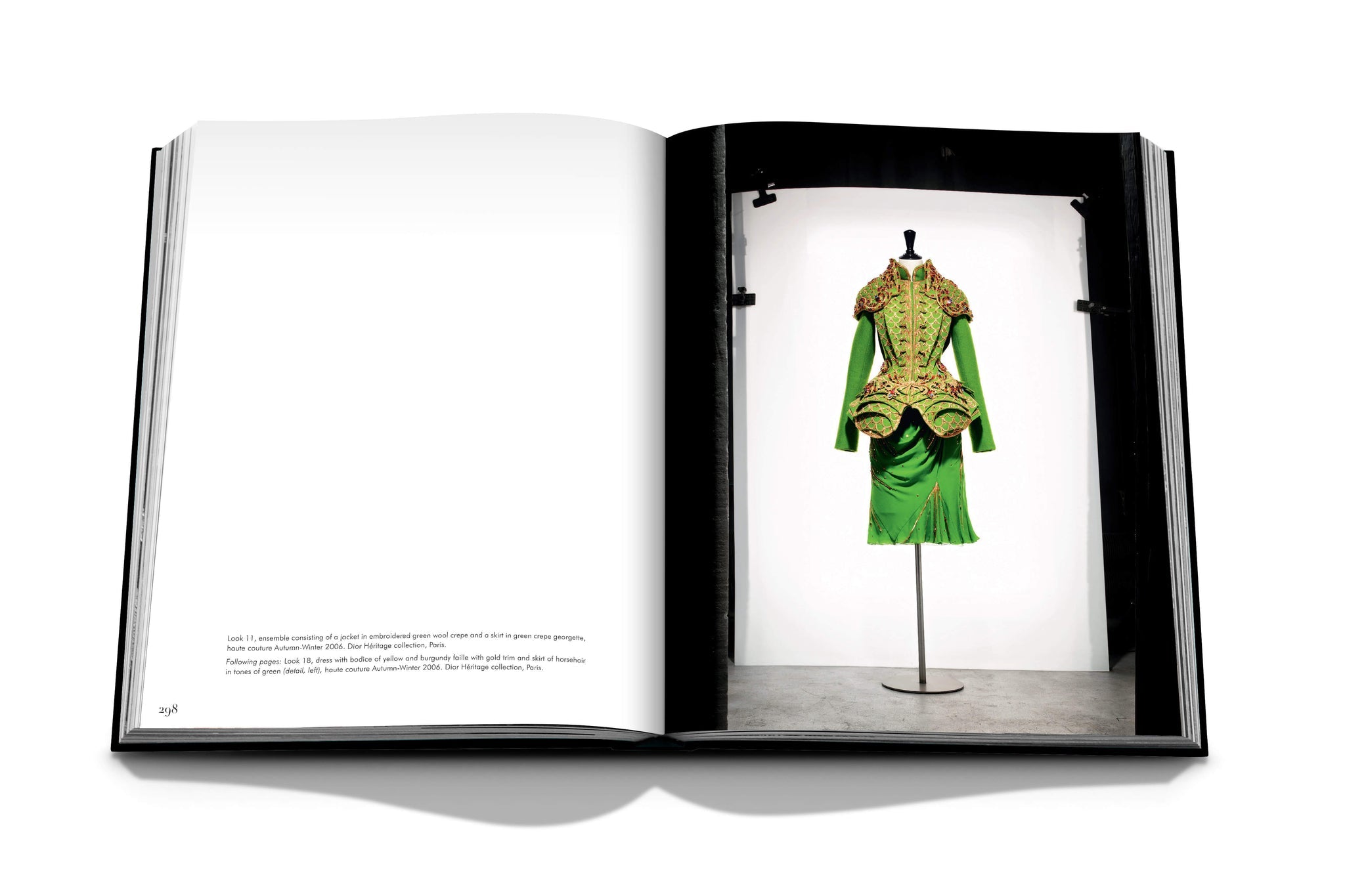 洋書 DIOR  ASSOULINE Dior by Christian Dior Coffee Table Book | ASSOULINE