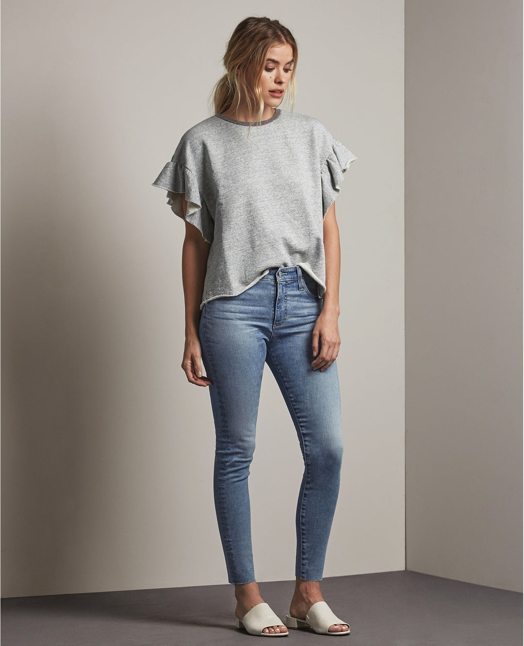 AG Jeans Farrah Skinny Ankle in 18Y Cruising