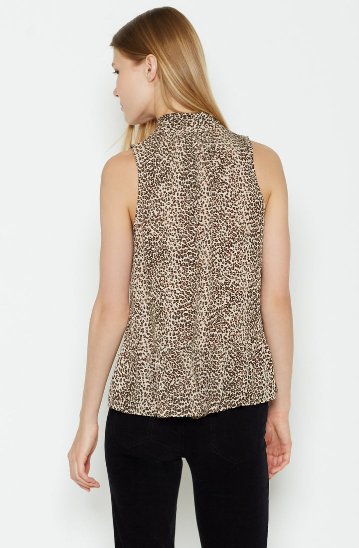 Joie JOIE - Estero Silk Top at Blond Genius - 3