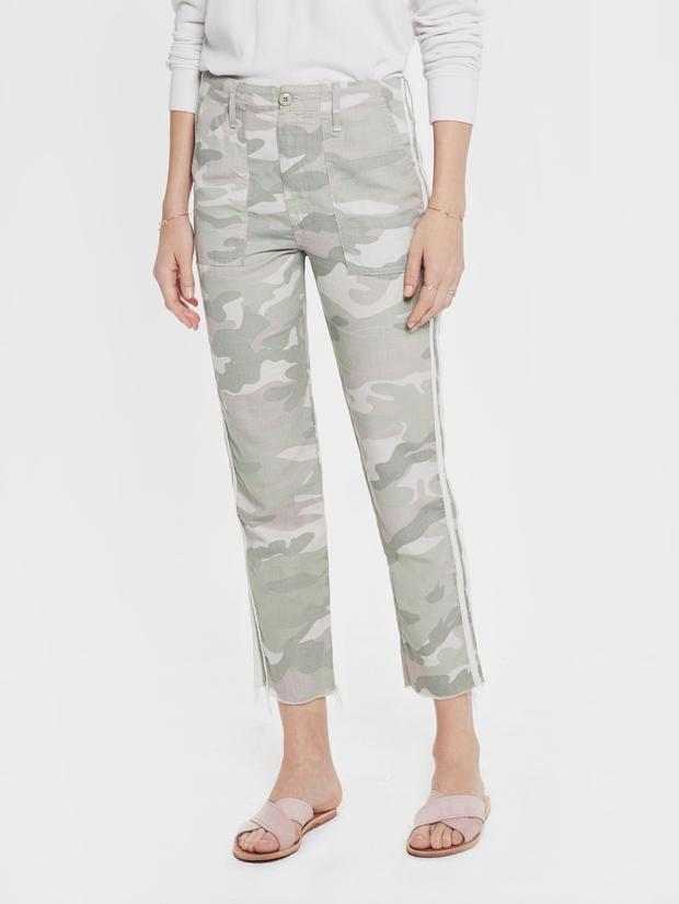 MOTHER DENIM - The Shaker Chop Crop Pant in Desert Print