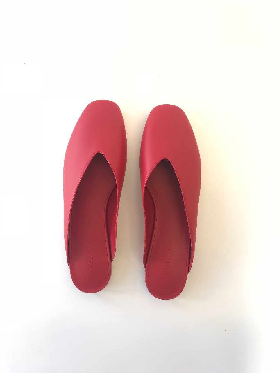Vince - Levins Red Flat Leather Slides