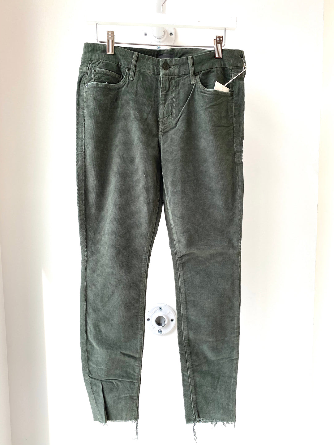 Mother - The Looker Ankle Fray Fine Corduroy Denim in Dark Green Color