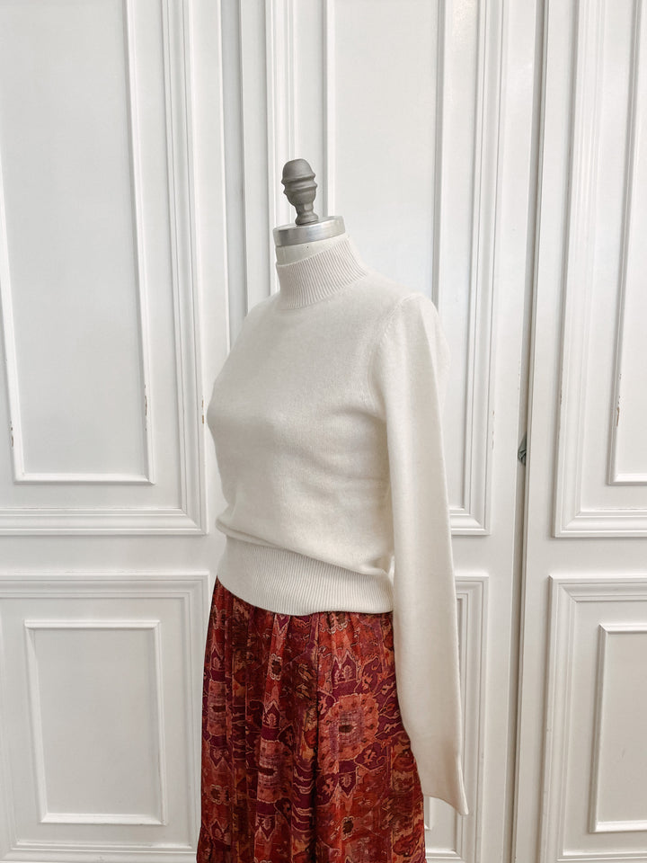 White + Warren - Cashmere Shrunken Mockneck in Soft White