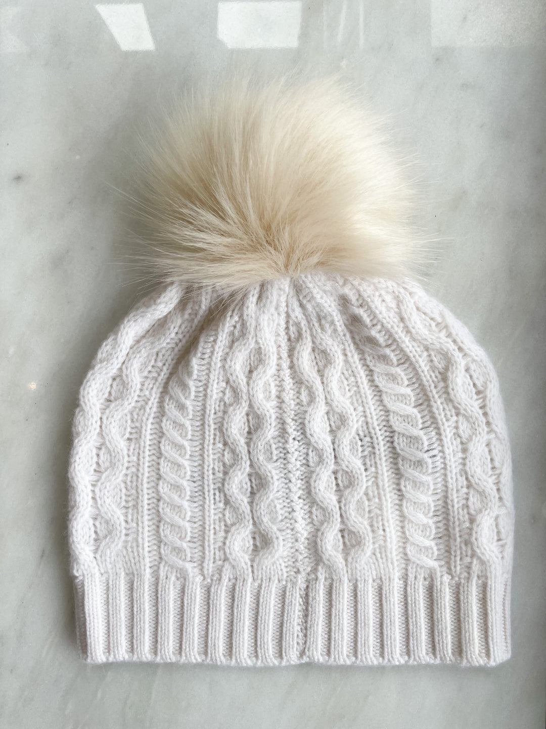White + Warren - Cashmere Cable Pom Hat in Soft White/Natural