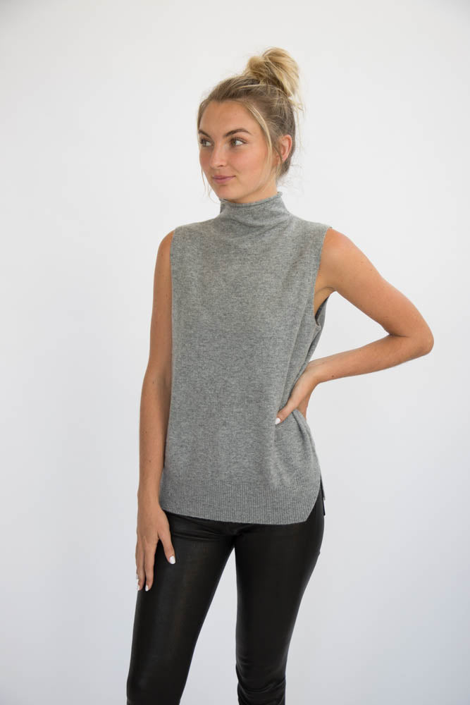 ELEIS COLLECTIVE -The Side Slit Tank - Heather Grey