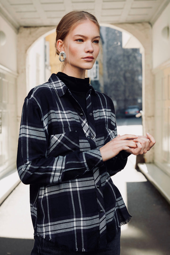 RAILS - Leo Black Ash White
