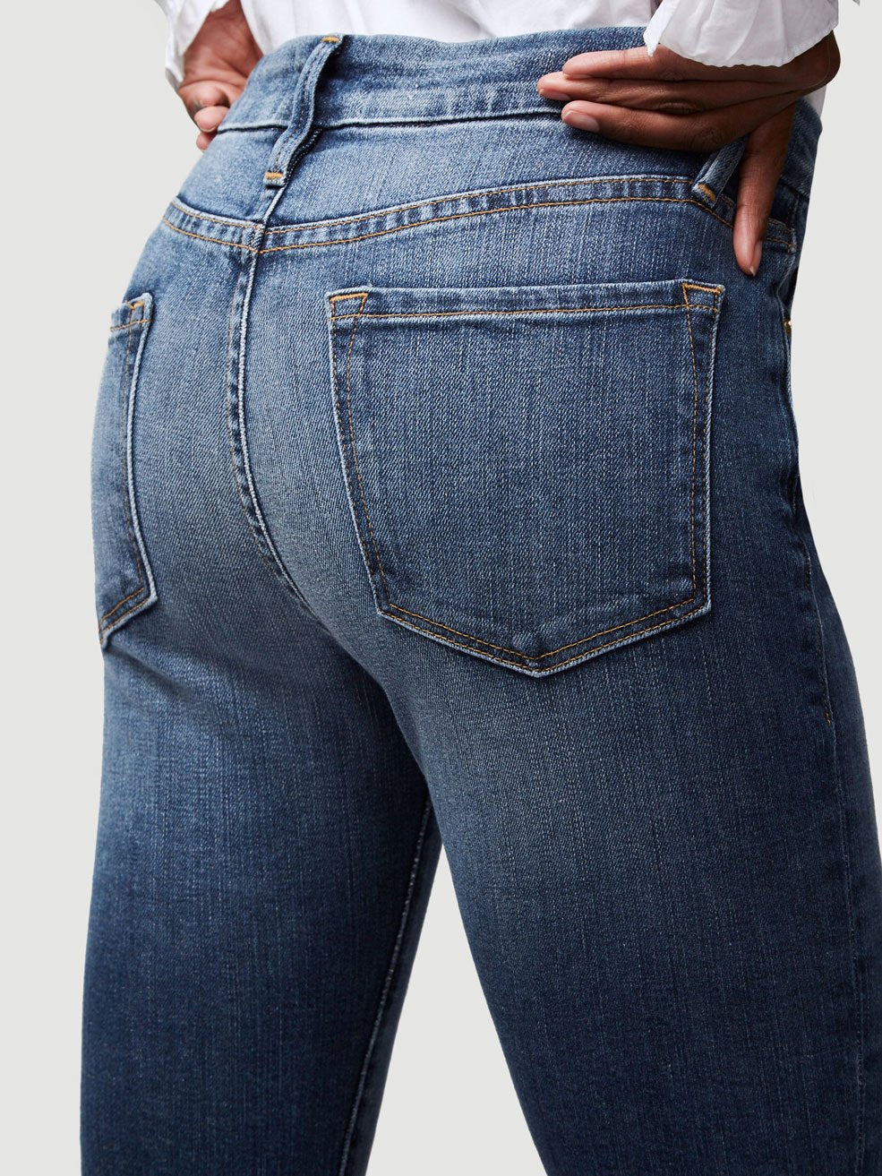 FRAME- Le Mini Boot Blendon